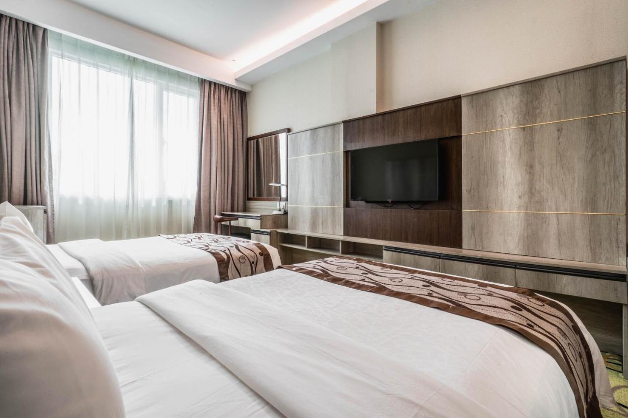 Ano Hotel Miri Zewnętrze zdjęcie
