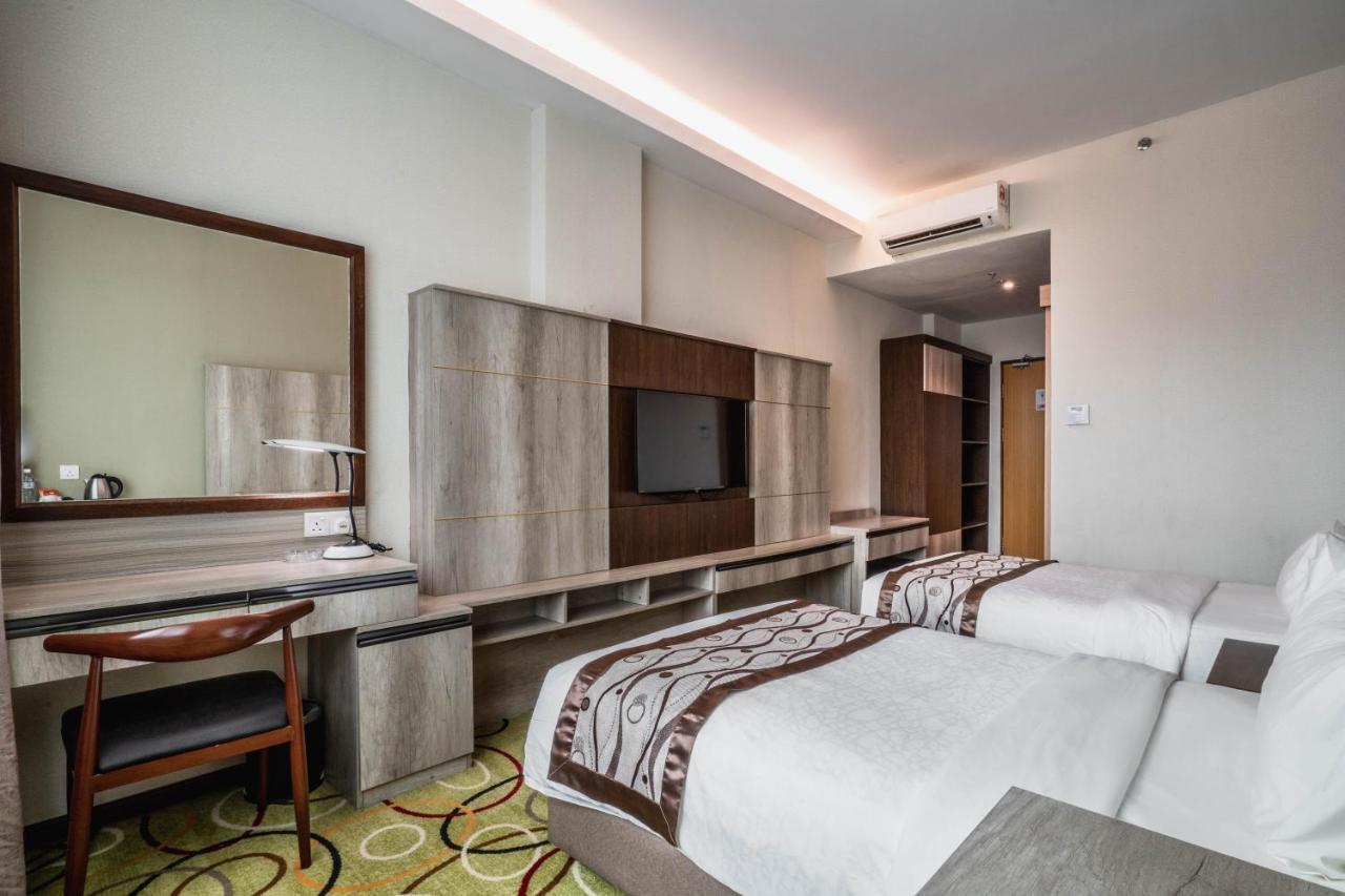 Ano Hotel Miri Zewnętrze zdjęcie