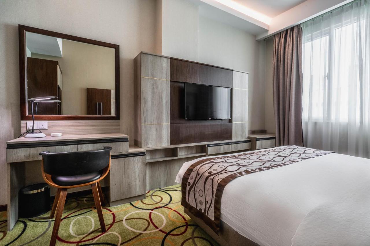 Ano Hotel Miri Zewnętrze zdjęcie