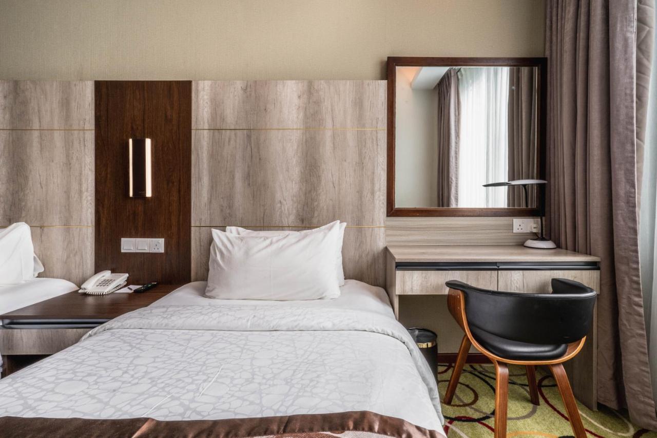 Ano Hotel Miri Zewnętrze zdjęcie