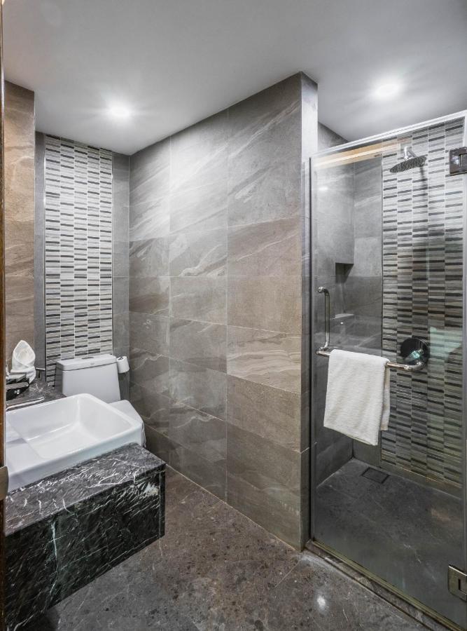 Ano Hotel Miri Zewnętrze zdjęcie