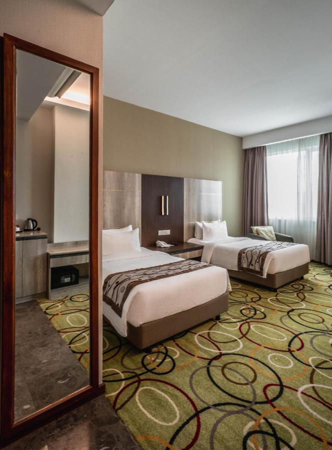 Ano Hotel Miri Zewnętrze zdjęcie